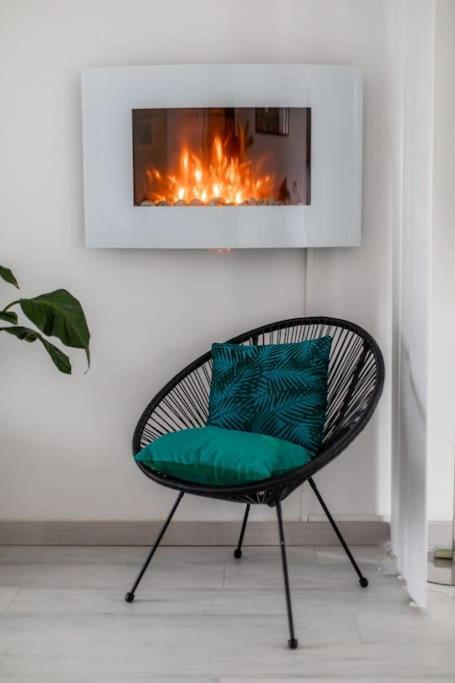 Forest Chic : Maison San Marina Apartment Parmain Exterior foto
