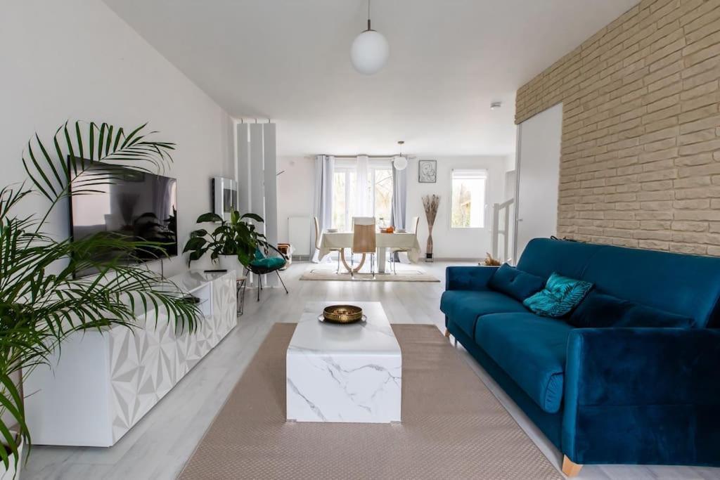 Forest Chic : Maison San Marina Apartment Parmain Exterior foto