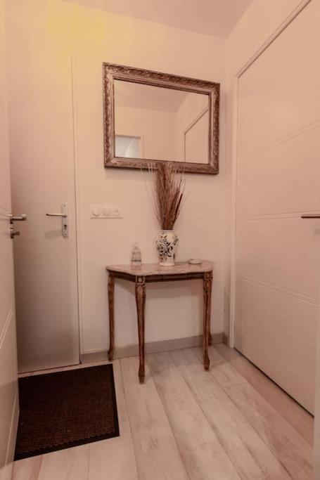 Forest Chic : Maison San Marina Apartment Parmain Exterior foto
